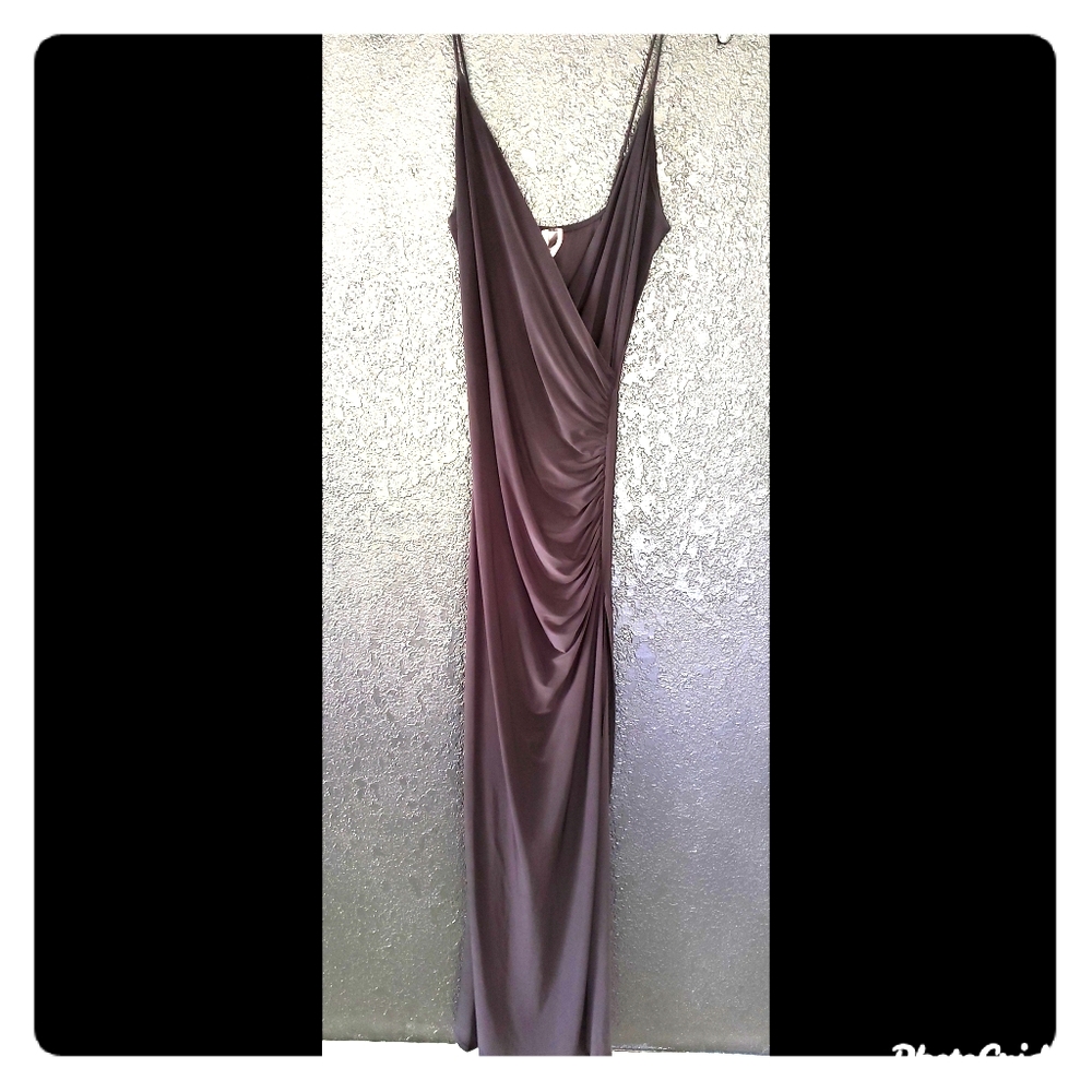Sexy long black dress w/ High slit